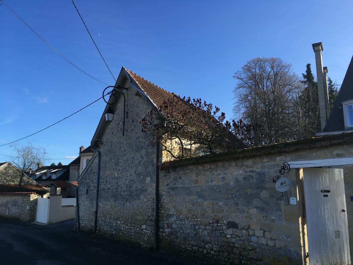 Le Chateau D'Hermonville B&B / Chambres D'Hotes Exterior photo